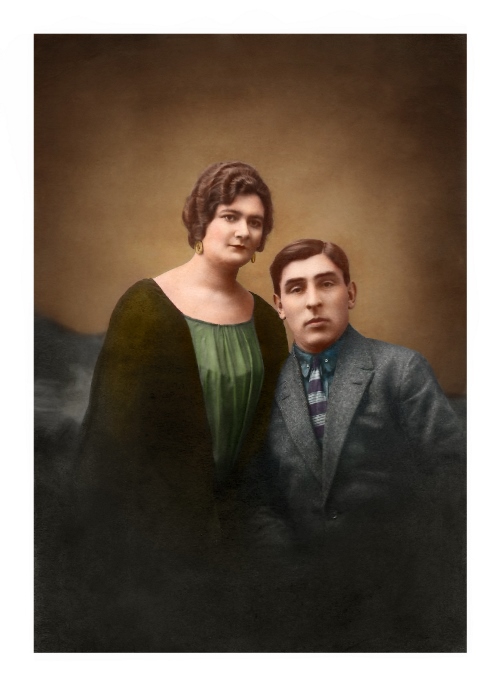 photo-restoration-services-family-after